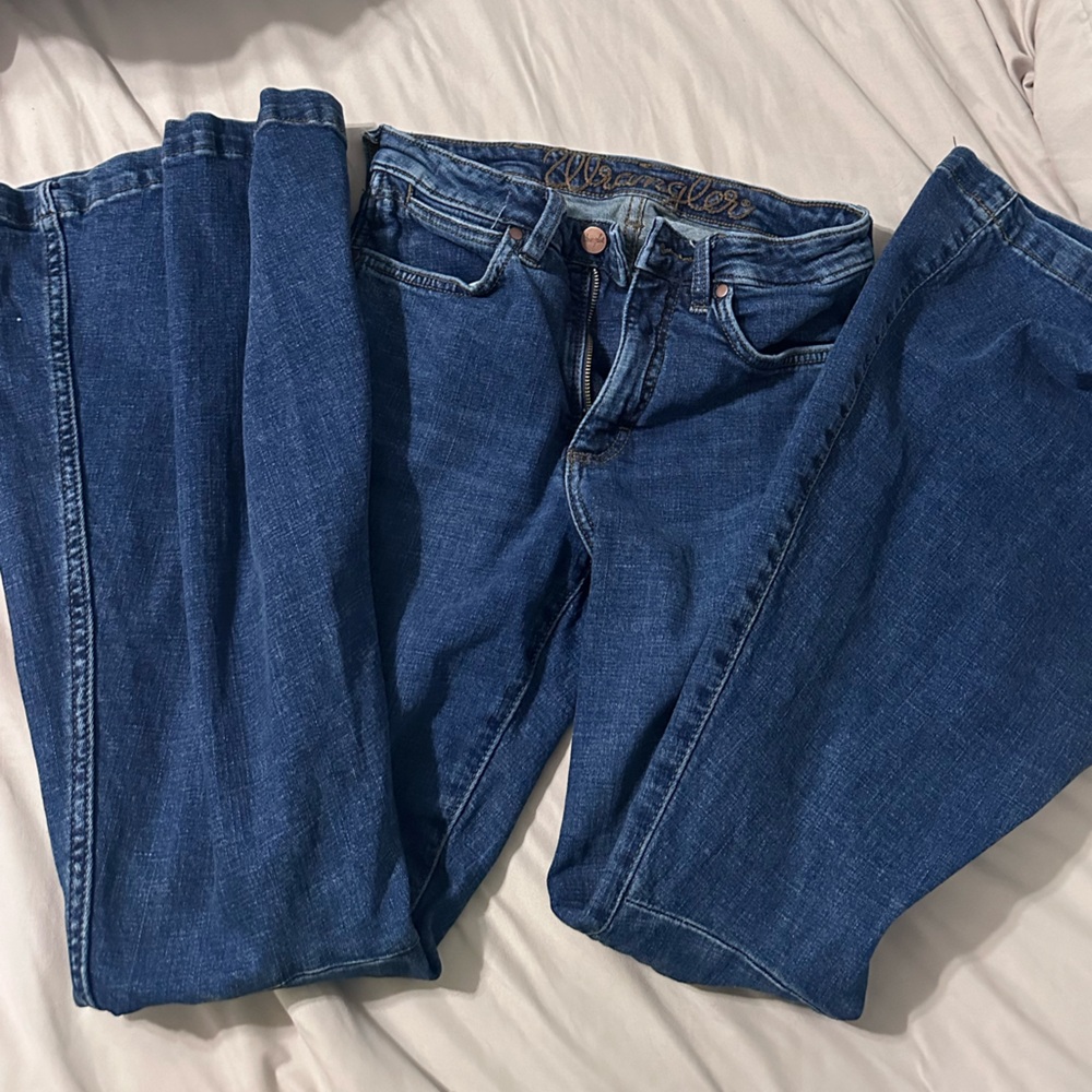Wrangler trumpet bell bottoms